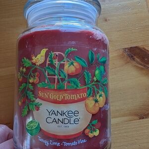 Brand New Yankee Candle Sun Gold Tomato Scented Large Jar